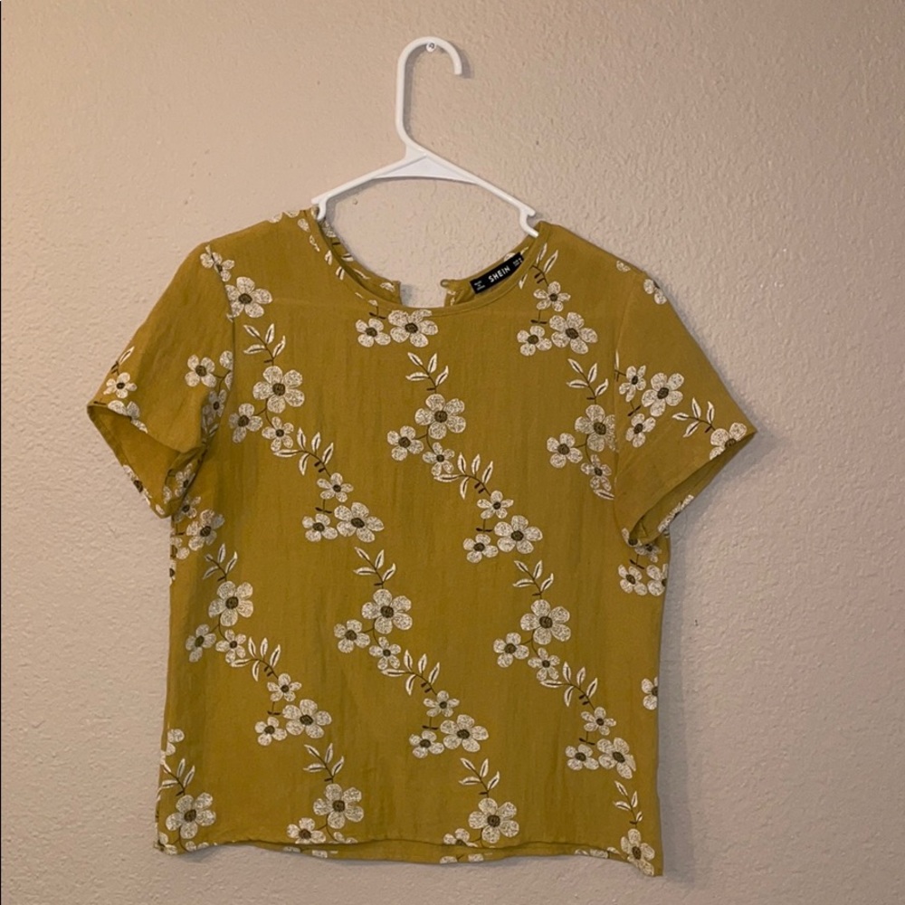 Floral Flow Top